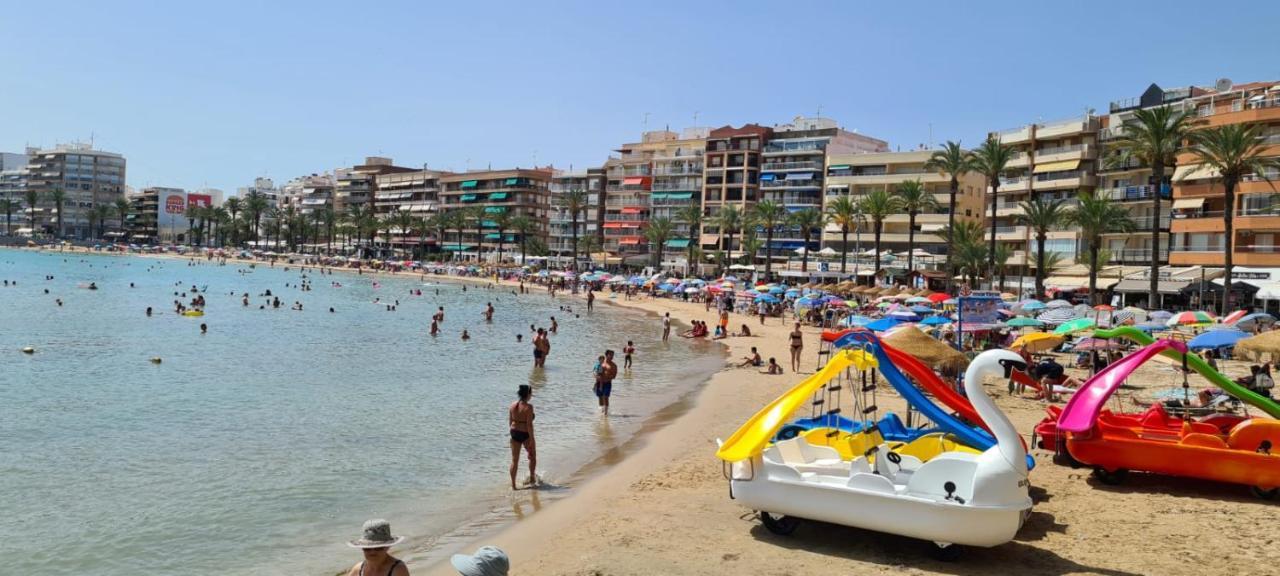 Calle Maestro Parada Torrevieja Eksteriør bilde